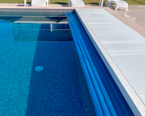 Piscinas no Algarve e Alentejo